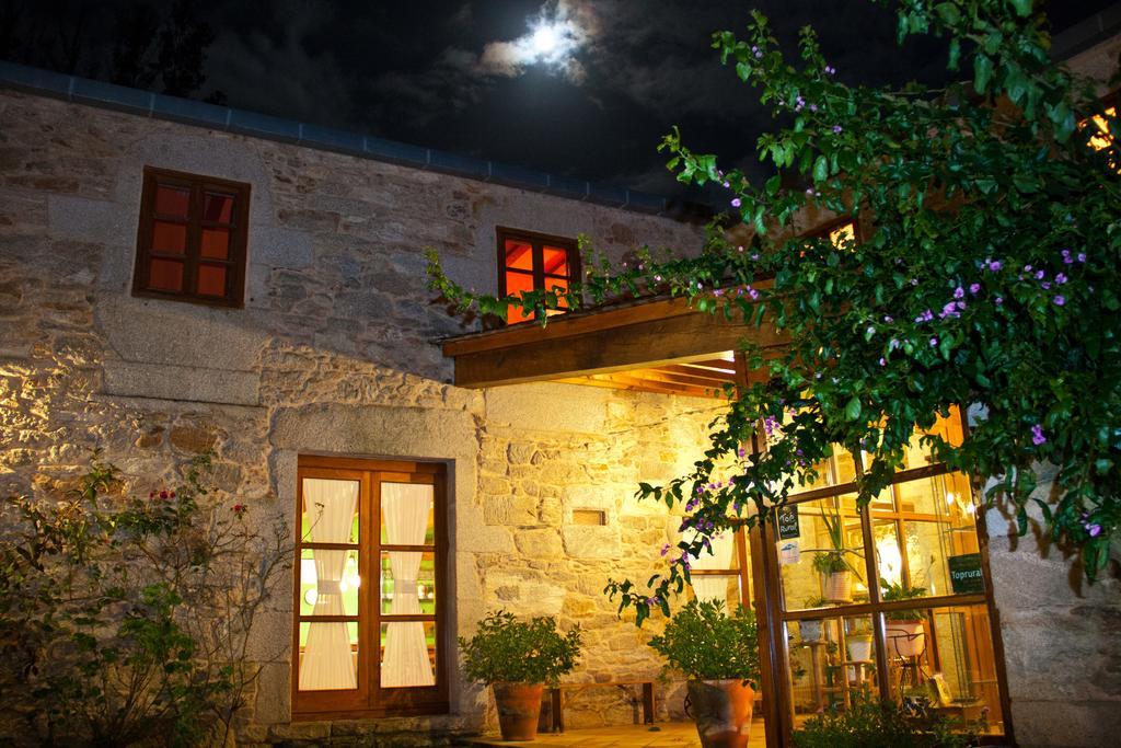 Casa Rural Grana Da Acea Monfero Exteriör bild