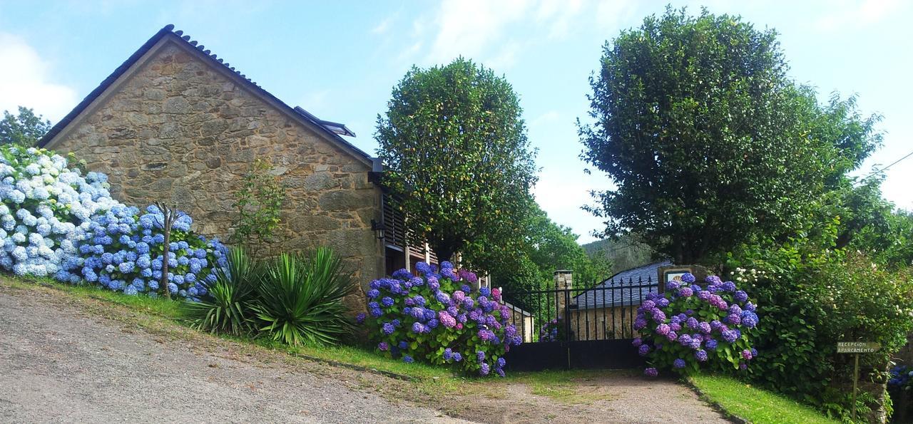 Casa Rural Grana Da Acea Monfero Exteriör bild